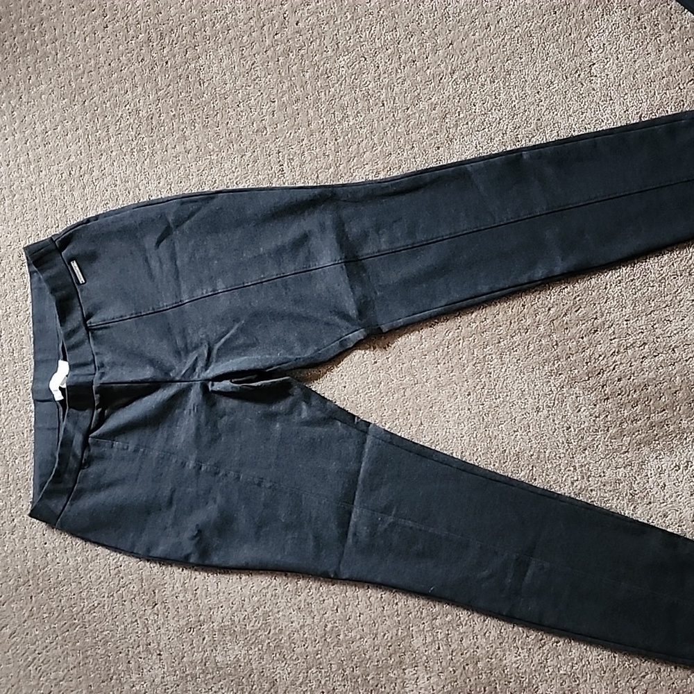 Michael Kors Size Large pants. Never worn. Stretchy straight leg very flattering